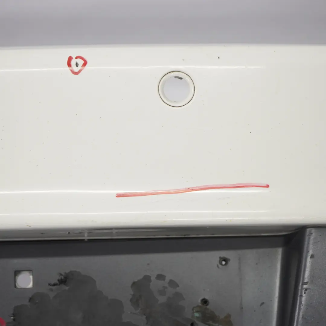 Zderzak Tył PDC Alpinweiss 300 do BMW E87 LCI M Sport o numerze 0034802 BMW E87 LCI M Sport Zderzak Tył PDC Alpinweiss 300 - SKU 0034802-AW2 - Numer Części 0034802