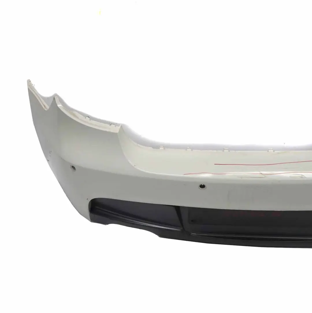 BMW E87 LCI M Sport Zderzak Tył PDC Alpinweiss 300 - SKU 0034802-AW - Numer Części 0034802