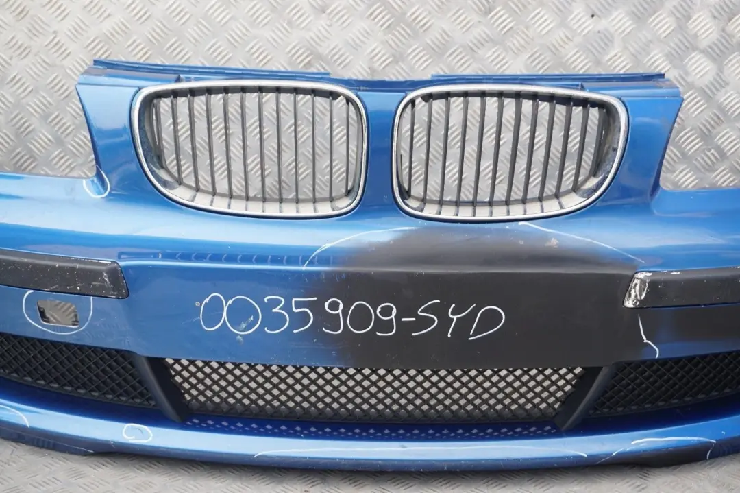 Zderzak przedni przód sydneyblau do BMW E81 E87 LCI o numerze 0035909 BMW E81 E87 LCI Zderzak przedni przód sydneyblau - SKU 0035909-SYD - Numer Części 0035909