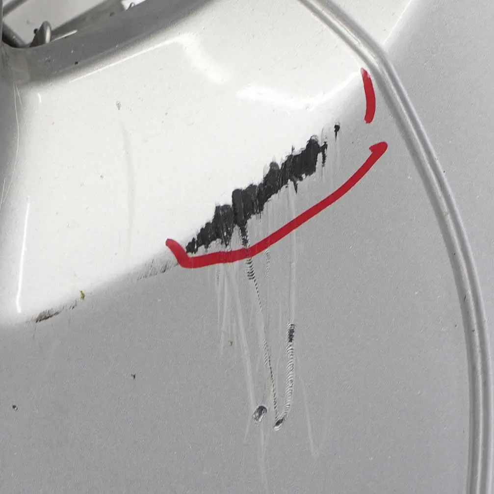 Zderzak Przedni Titansilber - 354 do BMW E81 E87 LCI o numerze 0035909 BMW E81 E87 LCI Zderzak Przedni Titansilber - 354 - SKU 0035909-TS1 - Numer Części 0035909