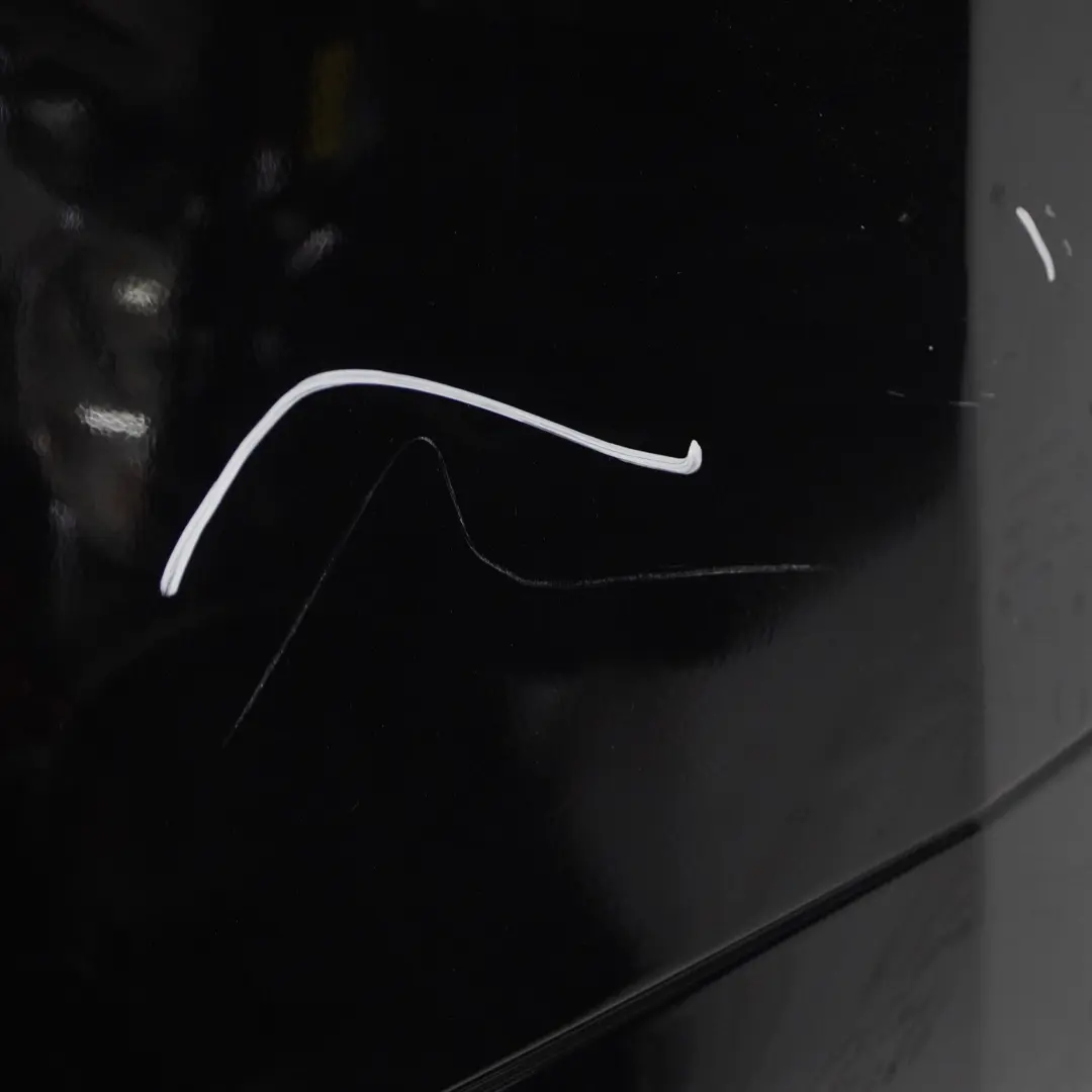 Zderzak Tylny PDC Black Sapphire - 475 do BMW E87 LCI o numerze 0035911 BMW E87 LCI Zderzak Tylny PDC Black Sapphire - 475 - SKU 0035911-BS5 - Numer Części 0035911