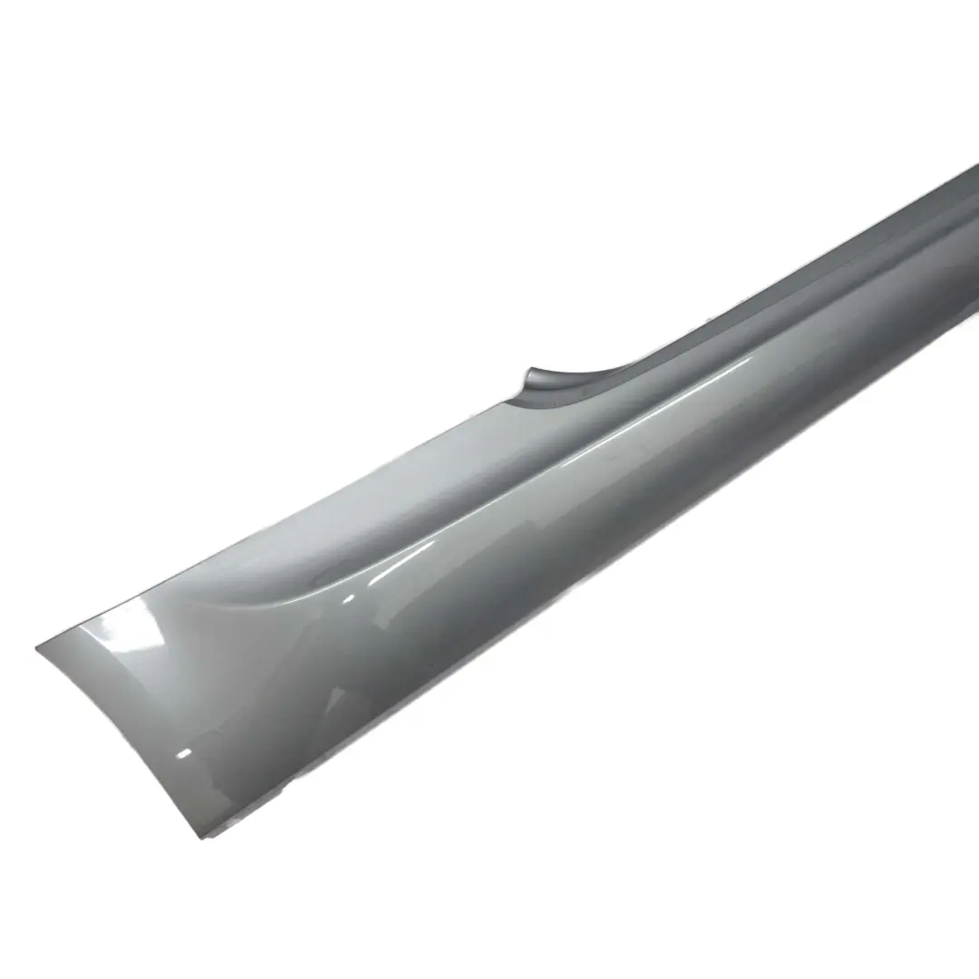 Faldon Lateral M Sport Sill Strip Derecho Spacegrau Gris - A52 para BMW E92 E93 con número de pieza 0036124 BMW E92 E93 Faldon Lateral M Sport Sill Strip Derecho Spacegrau Gris - A52 - SKU 0036124-SCG2 - Número de pieza 0036124