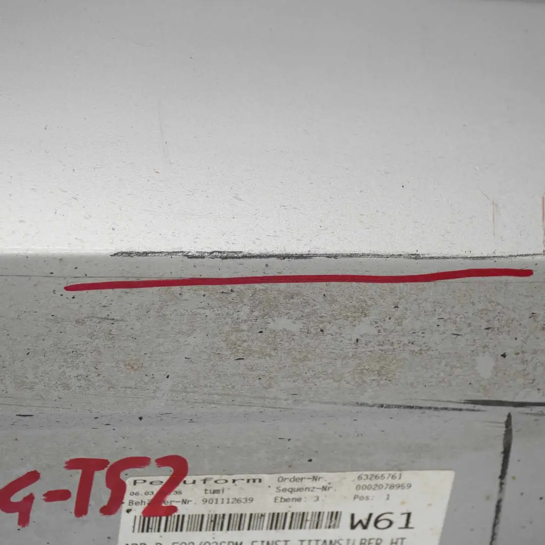 Side Skirt BMW E92 E93 M Sport Sill Strip Cover Right O/S Titansilber - 354 to with Part number 0036124 Side Skirt BMW E92 E93 M Sport Sill Strip Cover Right O/S Titansilber - 354 - SKU 0036124-TS2 - Part number 0036124