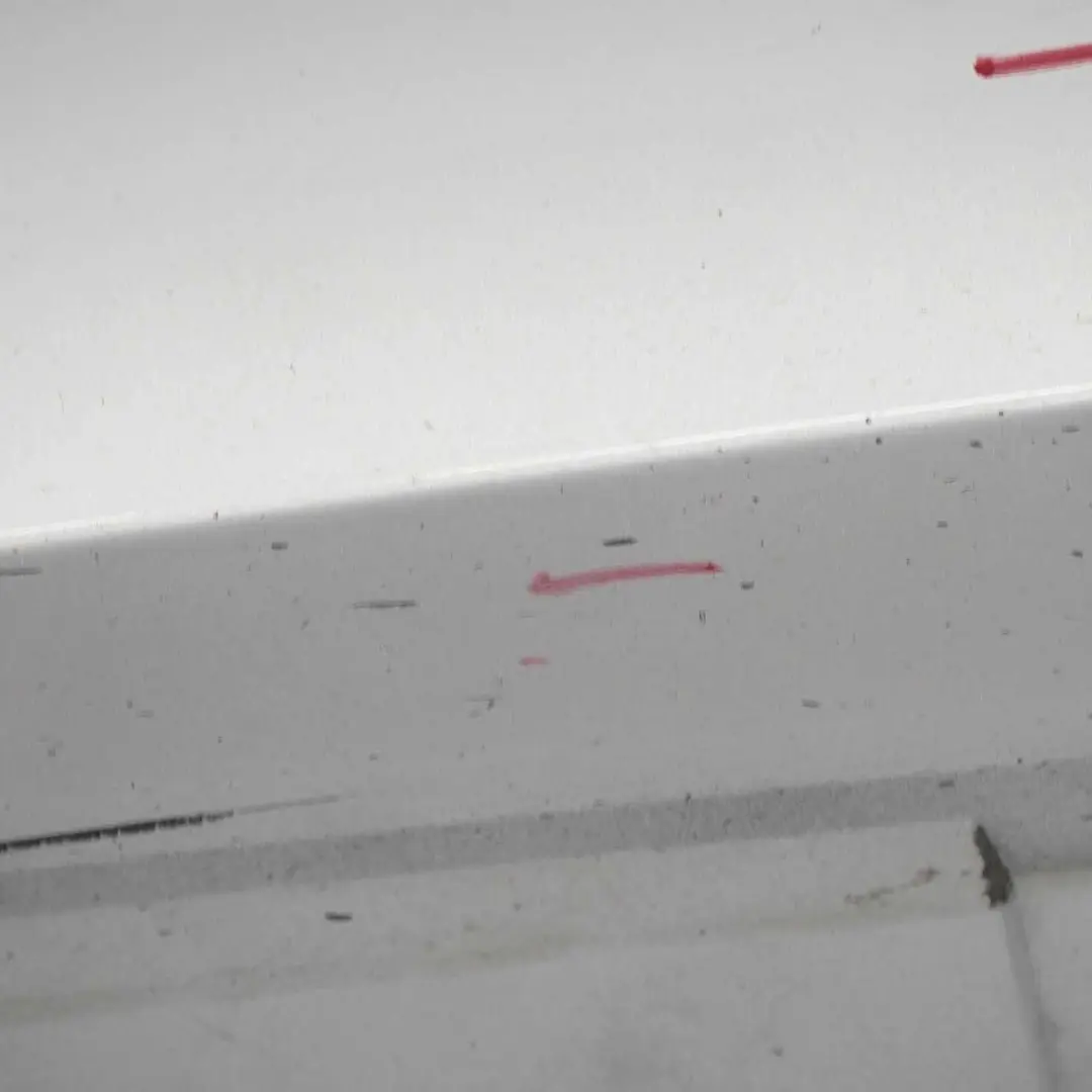 Minigonna laterale BMW E92 E93 M Sport Coprire striscia destra Titansilber - 354 per con numero di parte 0036124 Minigonna laterale BMW E92 E93 M Sport Coprire striscia destra Titansilber - 354 - SKU 0036124-TS3 - Numero di parte 0036124