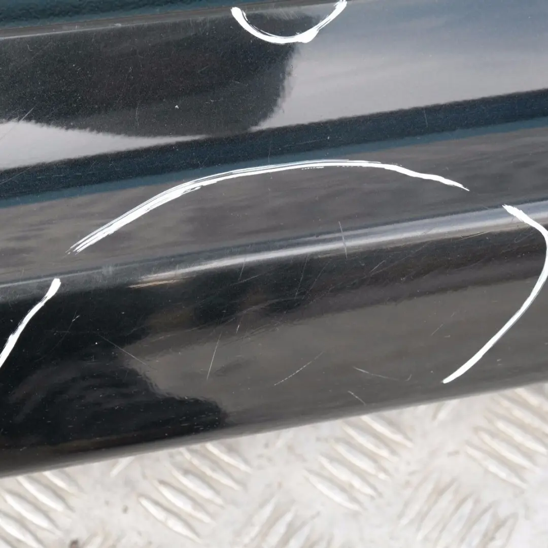 Listello Portiera Apertura Gonna Destra Black Sapphire Metallic per BMW E81 E82 con numero di parte 51770036142 BMW E81 E82 Listello Portiera Apertura Gonna Destra Black Sapphire Metallic - SKU 0036142-BS3 - Numero di parte 51770036142