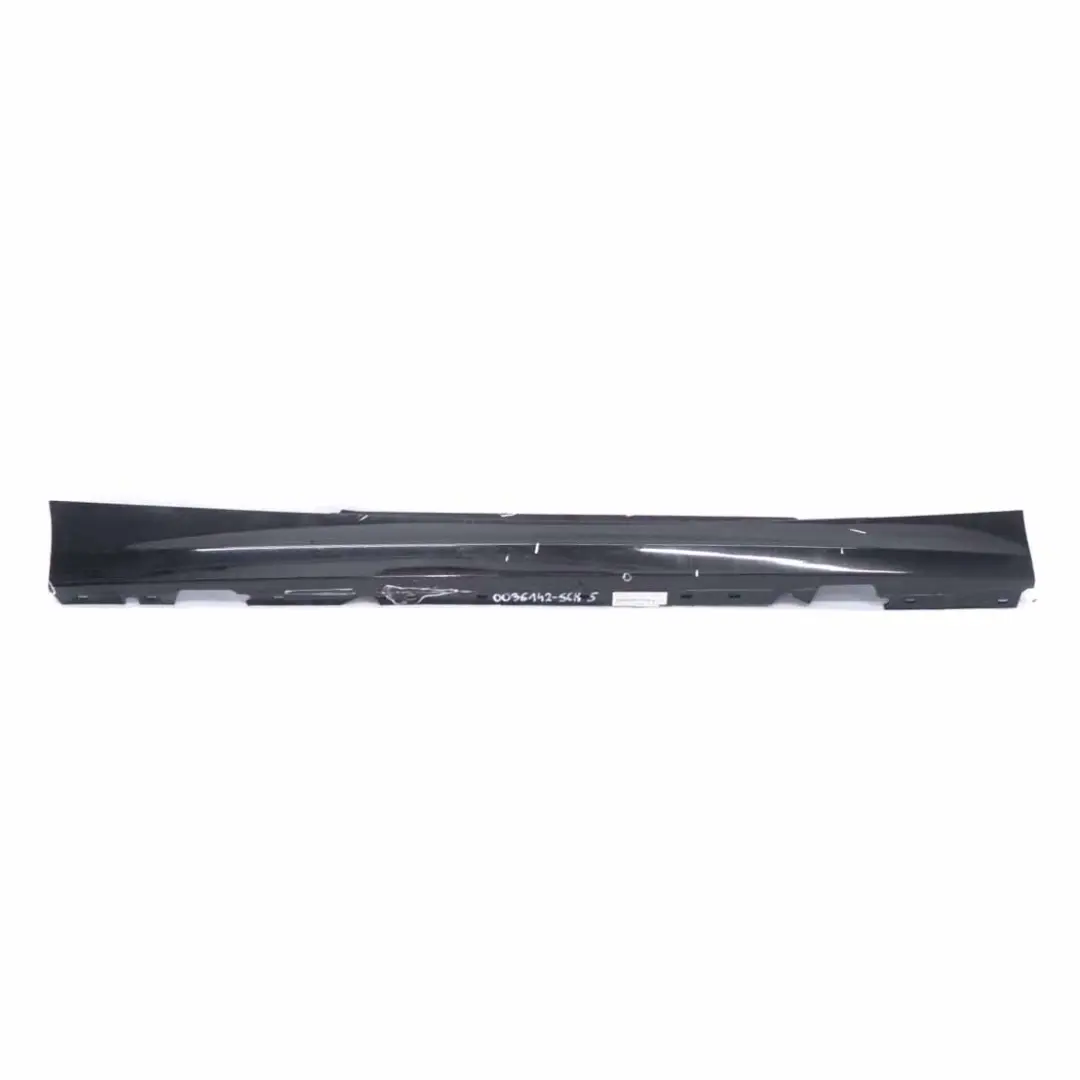 BMW E81 E82 Nakładka Próg Prawy Schwarz 2 - 668 - SKU 0036142-SCH5 - Numer Części 0036142