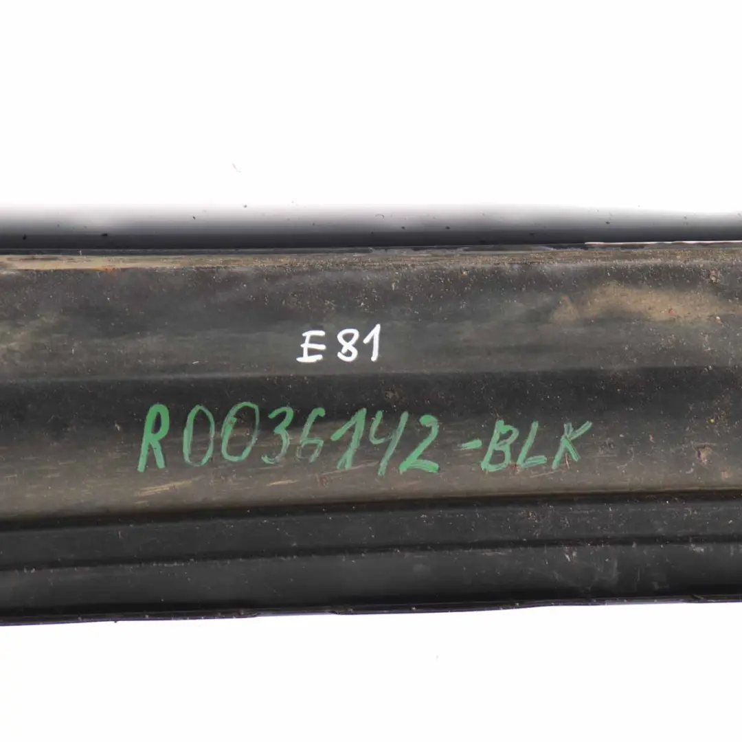 BMW E81 E82 E88 Nakładka próg prawy schwarz II - SKU 0036142-SCH - Numer Części 0036142