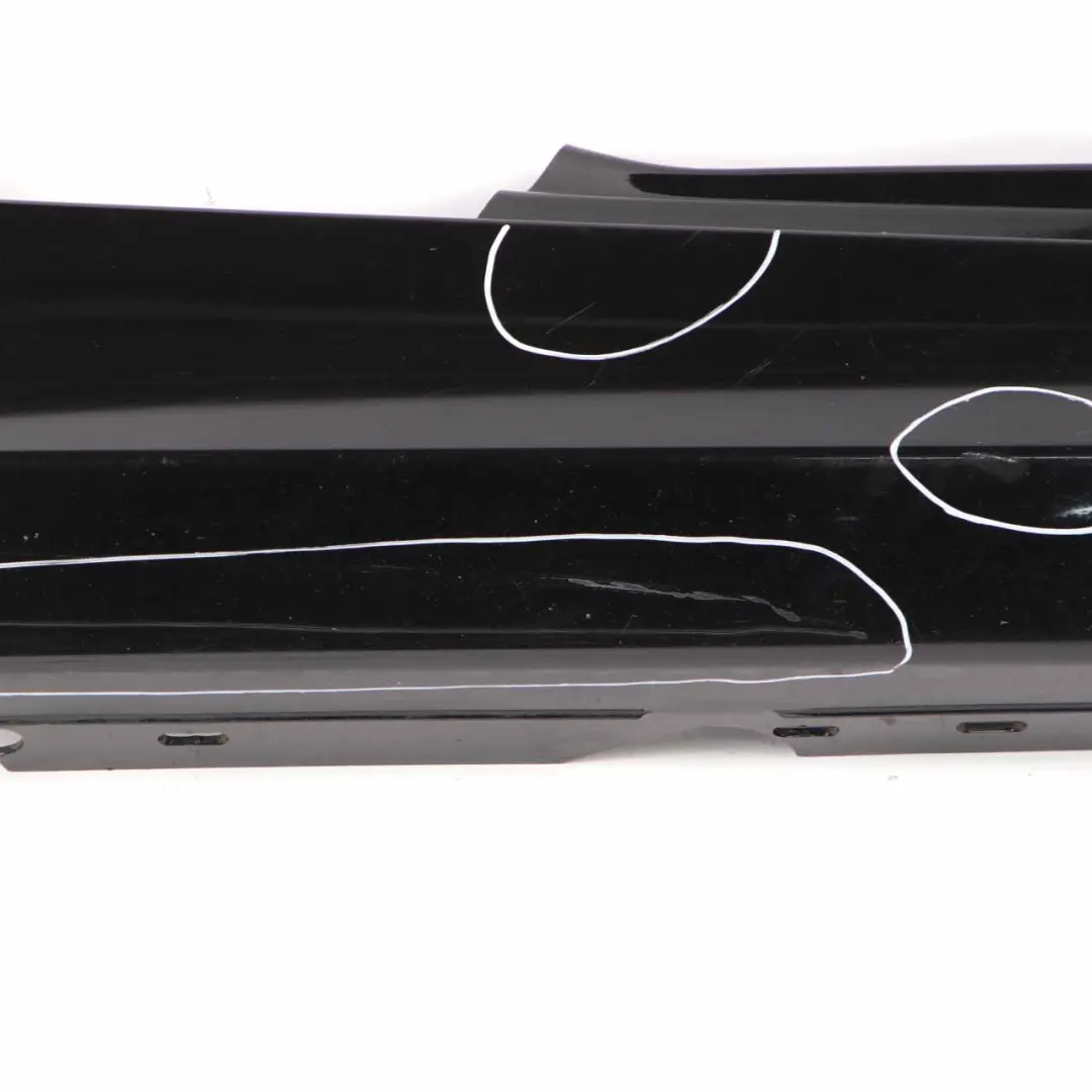 BMW E81 E82 E88 Bas Caisse Jupe Latérale Droite O/S Schwarz 2 Noir - 668 - SKU 0036142-SCH - Numéro de pièce 0036142