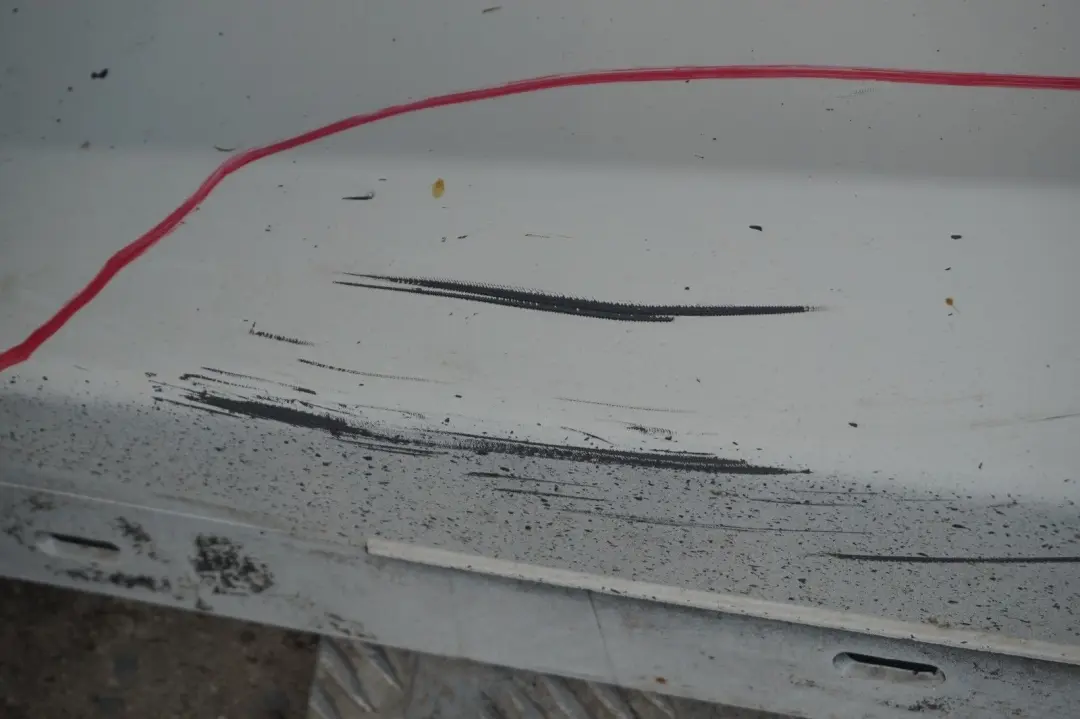 BMW 1 er 3 E81 E82 E88 Schwellerleiste Lackiert Links Alpinweiss 300 - SKU 0036143-AW1 - Teilenummer 0036143