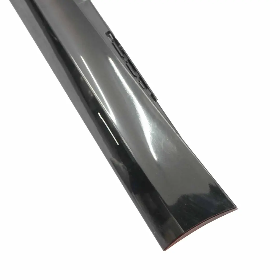 Schwellerleiste Blende Schweller Links Black Sapphire Schwarz für BMW E81 E82 E88 mit Teilenummer 0036143 BMW E81 E82 E88 Schwellerleiste Blende Schweller Links Black Sapphire Schwarz - SKU 0036143-BS6 - Teilenummer 0036143