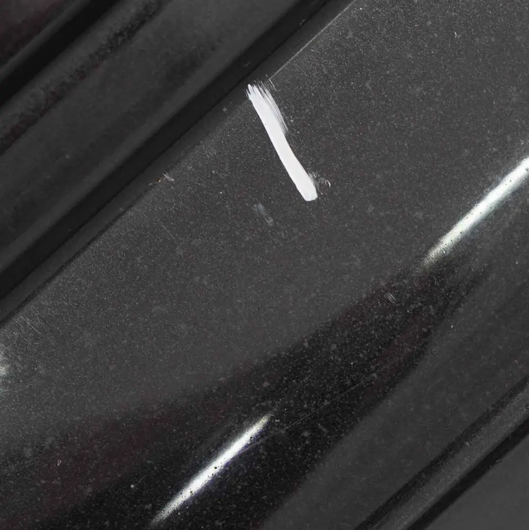 Schwellerleiste Blende Schweller Links Black Sapphire Schwarz für BMW E81 E82 E88 mit Teilenummer 0036143 BMW E81 E82 E88 Schwellerleiste Blende Schweller Links Black Sapphire Schwarz - SKU 0036143-BS7 - Teilenummer 0036143