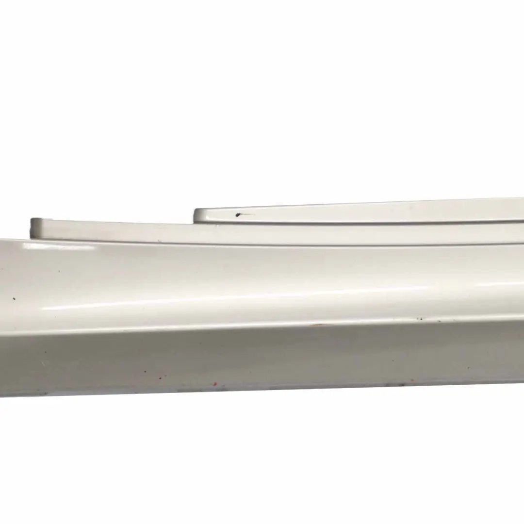  Faldón lateral BMW E81 E82 Alféizar Puerta Izquierda Kaschmirsilber Plata - A72 - SKU 0036143-KAS3 - Número de pieza 0036143