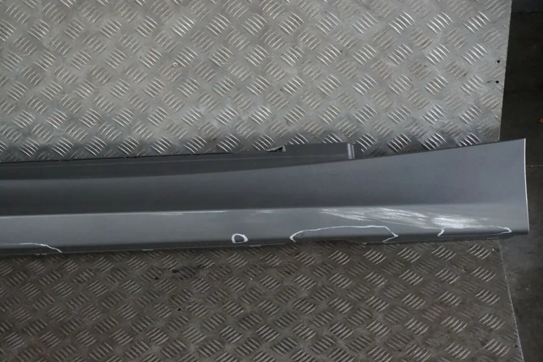 BMW E87 LCI Sill Strip Side Skirt Right Spacegrau Space Grau Grey - SKU 0036144-SCG - Número de pieza 0036144