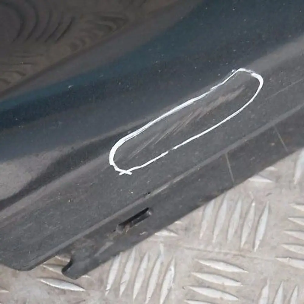 Bas de Porte Couverture Seuil Droite Noir Sapphire Metallique pour BMW E87 LCI à propos du numéro de pièce 36144 BMW E87 LCI Bas de Porte Couverture Seuil Droite Noir Sapphire Metallique - SKU 0036144-BS10 - Numéro de pièce 36144