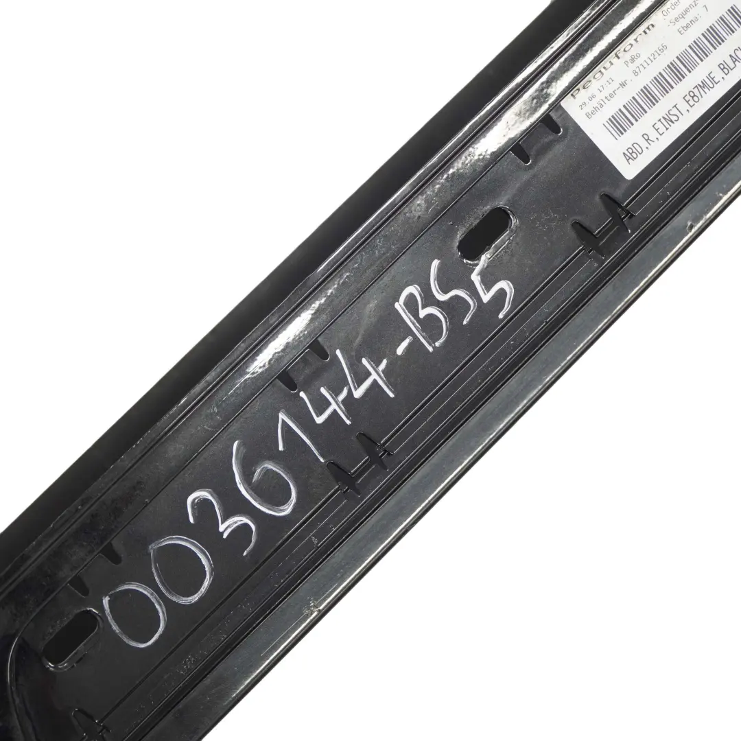 BMW 1 E87 LCI Sill Strip Side Skirt Right O/S Black Sapphire Metallic - 475 - SKU 0036144-BS5 - Part number 0036144