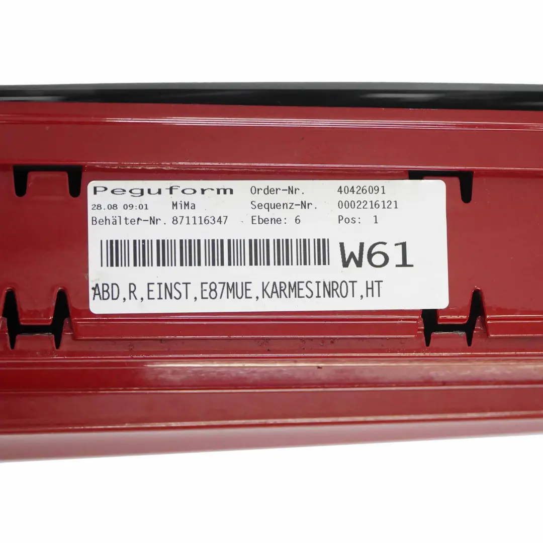 BMW E87 LCI Faldon Lateral Derecho Karmesinrot Crimson Red Rot - A61 - SKU 0036144-KAR6 - Número de pieza 0036144