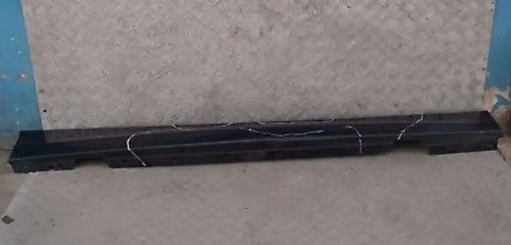 Sill Strip Side Skirt Right O/S 0036144 Monacoblau Metallic - A35 to BMW E87N LCI with Part number 51770036144 BMW E87N LCI Sill Strip Side Skirt Right O/S 0036144 Monacoblau Metallic - A35 - SKU 0036144-MB3 - Part number 51770036144