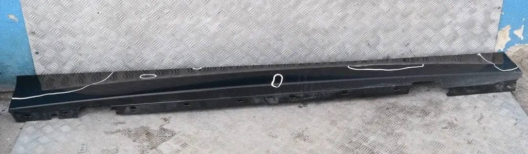 BMW 13 E87 LCI E87N Sill Strip Side Skirt Derecha Schwarz II Negro 2 - SKU 0036144-SCH13 - Número de pieza 36144