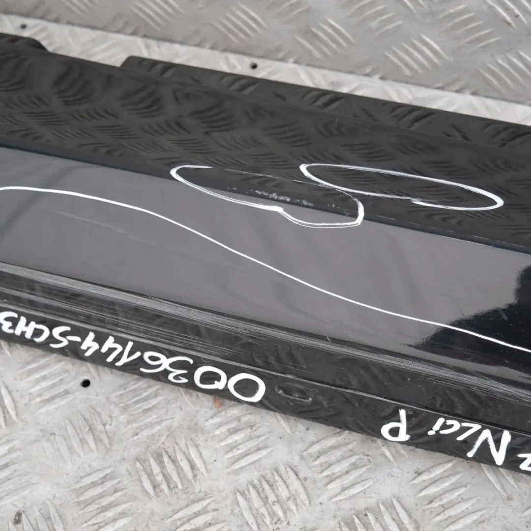 BMW E87N LCI Listello Portiera Apertura Gonna Destra Nero - SKU 0036144-SCH3 - Numero di parte 36144