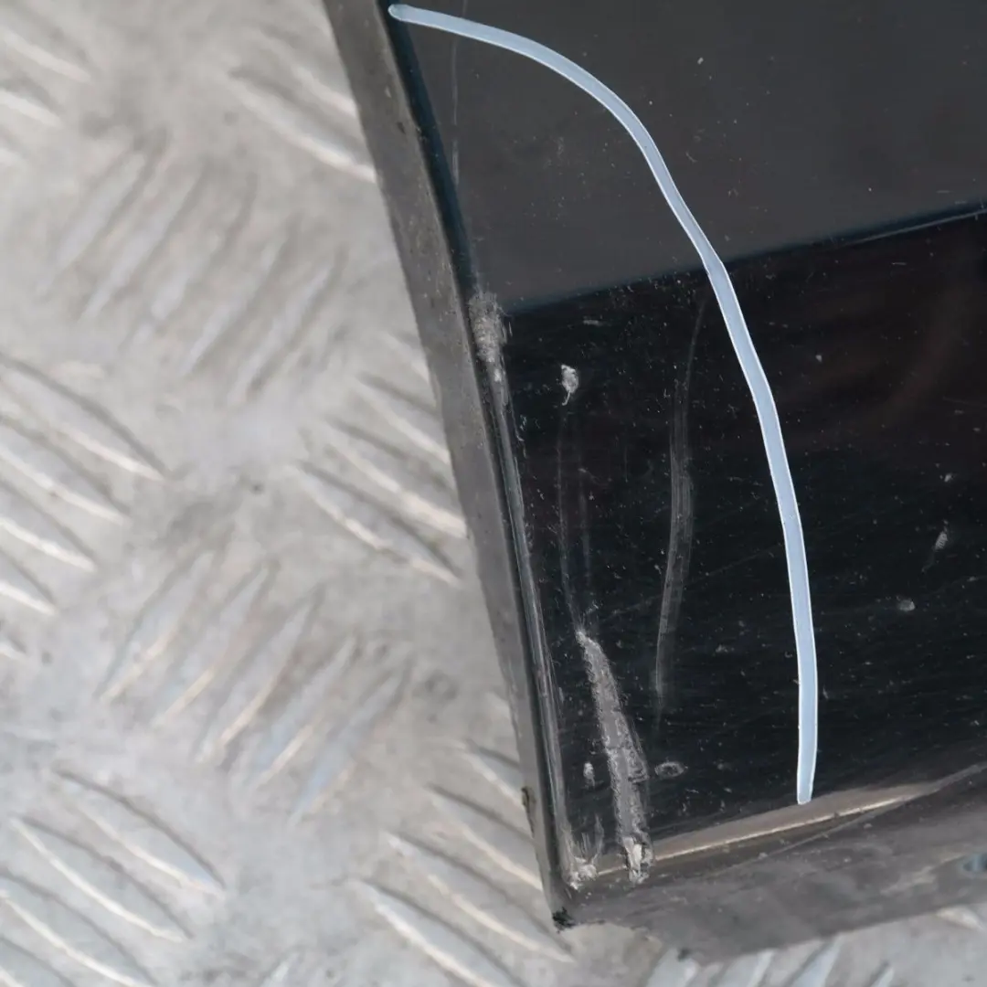 Bas de Porte Couverture Seuil Droite Noir pour BMW E87N LCI à propos du numéro de pièce 36144 BMW E87N LCI Bas de Porte Couverture Seuil Droite Noir - SKU 0036144-SCH4 - Numéro de pièce 36144