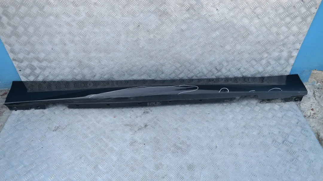 Sill strip side skirt right O/S Schwarz II Black 2 to BMW 1 SERIES 5 E87 LCI E87N with Part number 51770036144 BMW 1 SERIES 5 E87 LCI E87N Sill strip side skirt right O/S Schwarz II Black 2 - SKU 0036144-SCH5 - Part number 51770036144