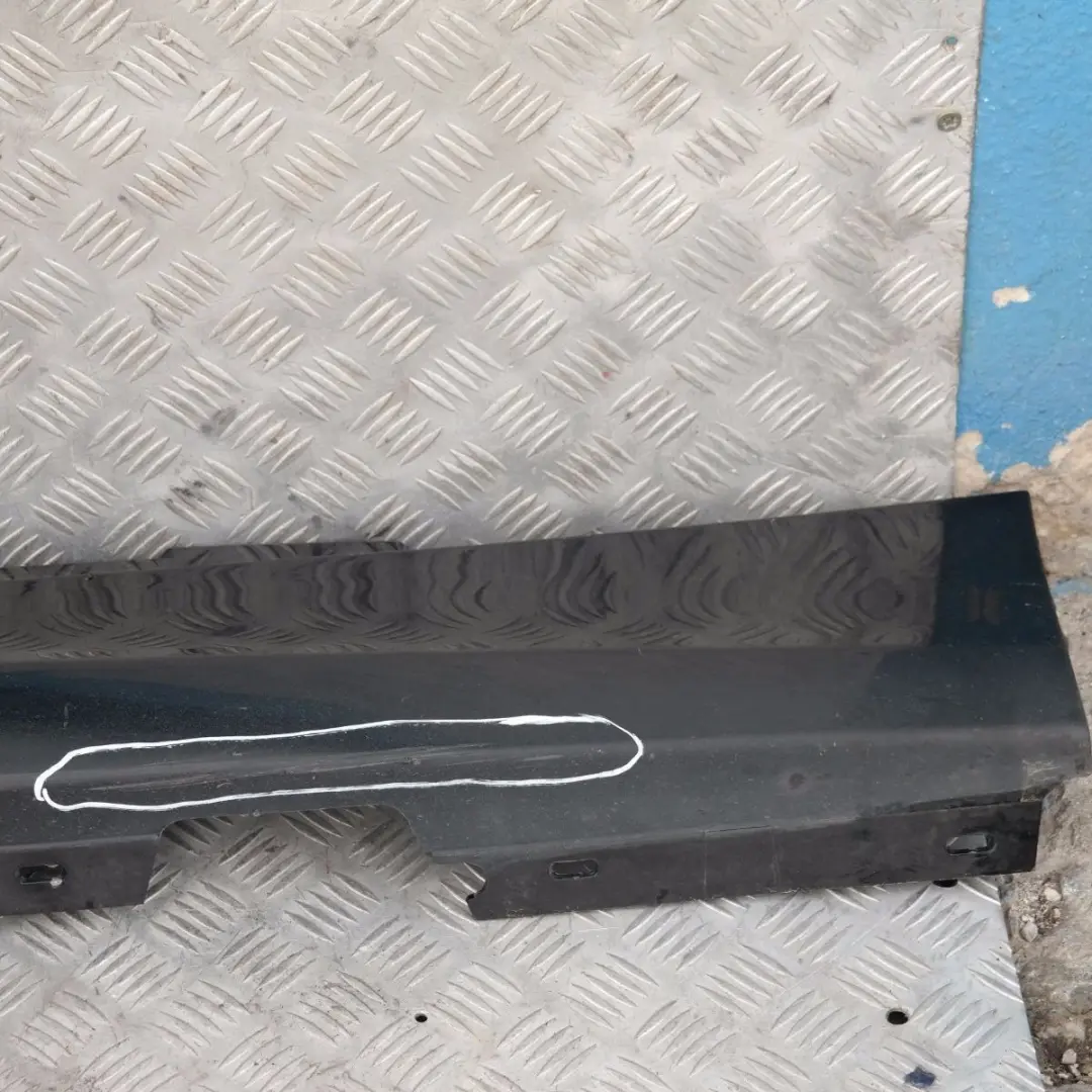Schwellerleiste Blende Schweller rechts Schwarz 2 für BMW 1 er E87 LCI mit Teilenummer 36144 BMW 1 er E87 LCI Schwellerleiste Blende Schweller rechts Schwarz 2 - SKU 0036144-SCH9 - Teilenummer 36144
