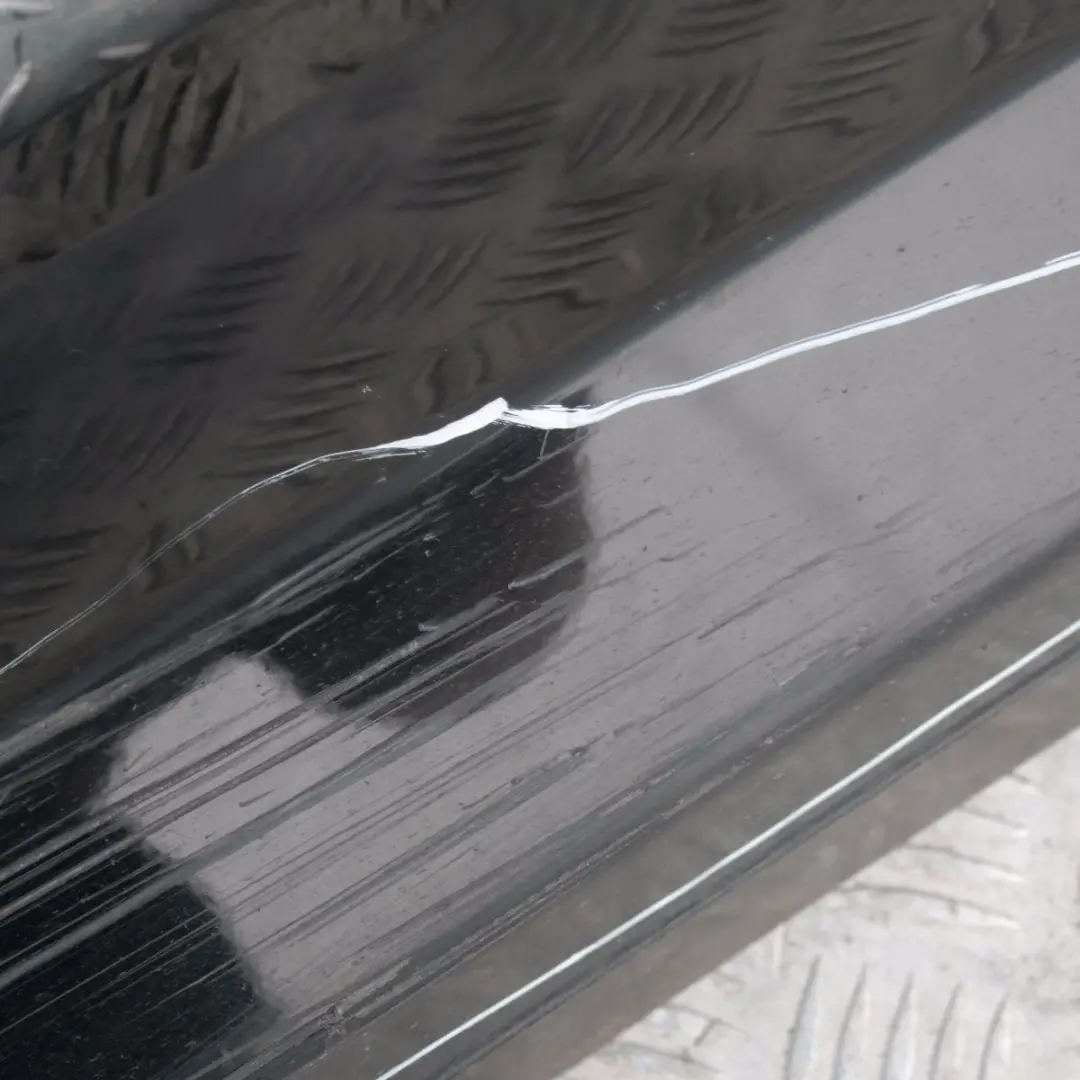 BMW 9 E87 LCI E87N Listón de umbral Faldón lateral derecho Schwarz II Negro 2 - SKU 0036144-SCH9 - Número de pieza 36144