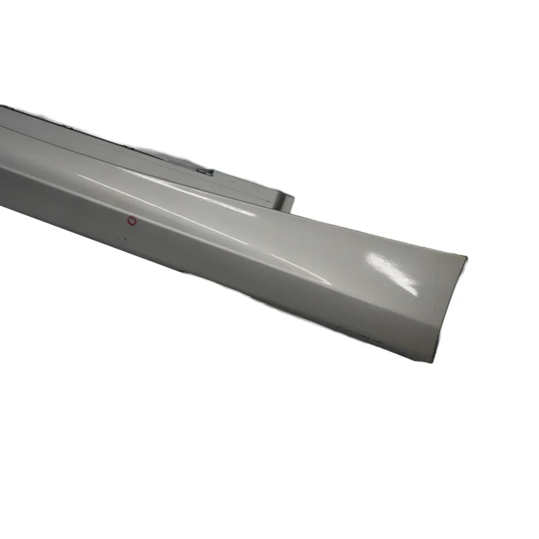 Nakładka Listwa Próg Prawy Titansilber do BMW E87 LCI o numerze 0036144 BMW E87 LCI Nakładka Listwa Próg Prawy Titansilber - SKU 0036144-TS1 - Numer Części 0036144