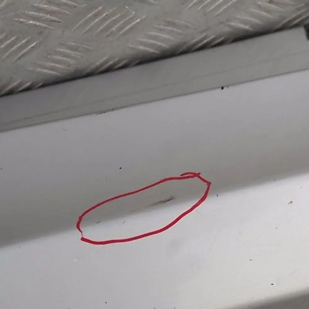 BMW 1 er E87 LCI Schwellerleiste Blende Schweller rechts Titansilber Sliber - SKU 0036144-TS8 - Teilenummer 51770036144