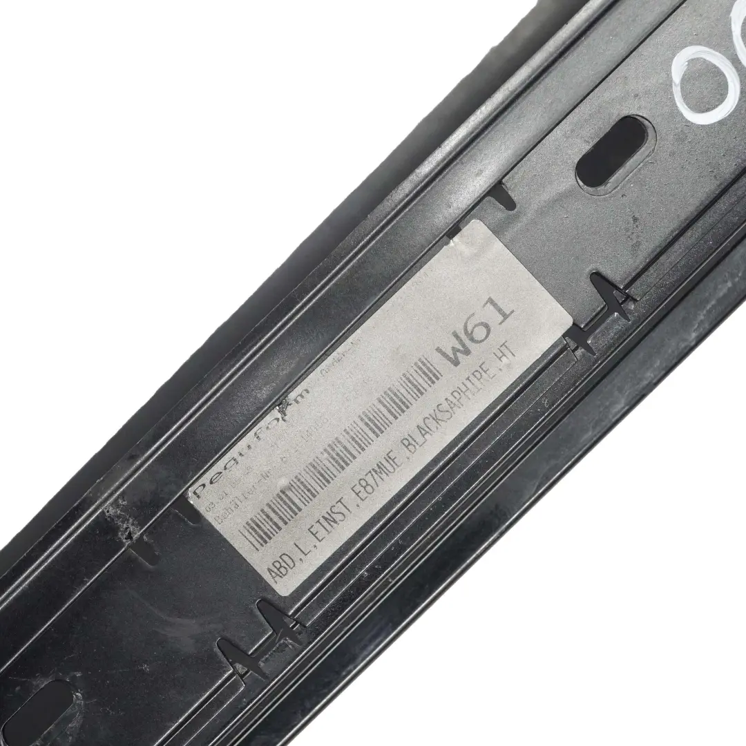 Listello Portiera Apertura Gonna SX Black Sapphire Metallici per BMW E87 LCI con numero di parte 36145 BMW E87 LCI Listello Portiera Apertura Gonna SX Black Sapphire Metallici - SKU 0036145-BS3 - Numero di parte 36145