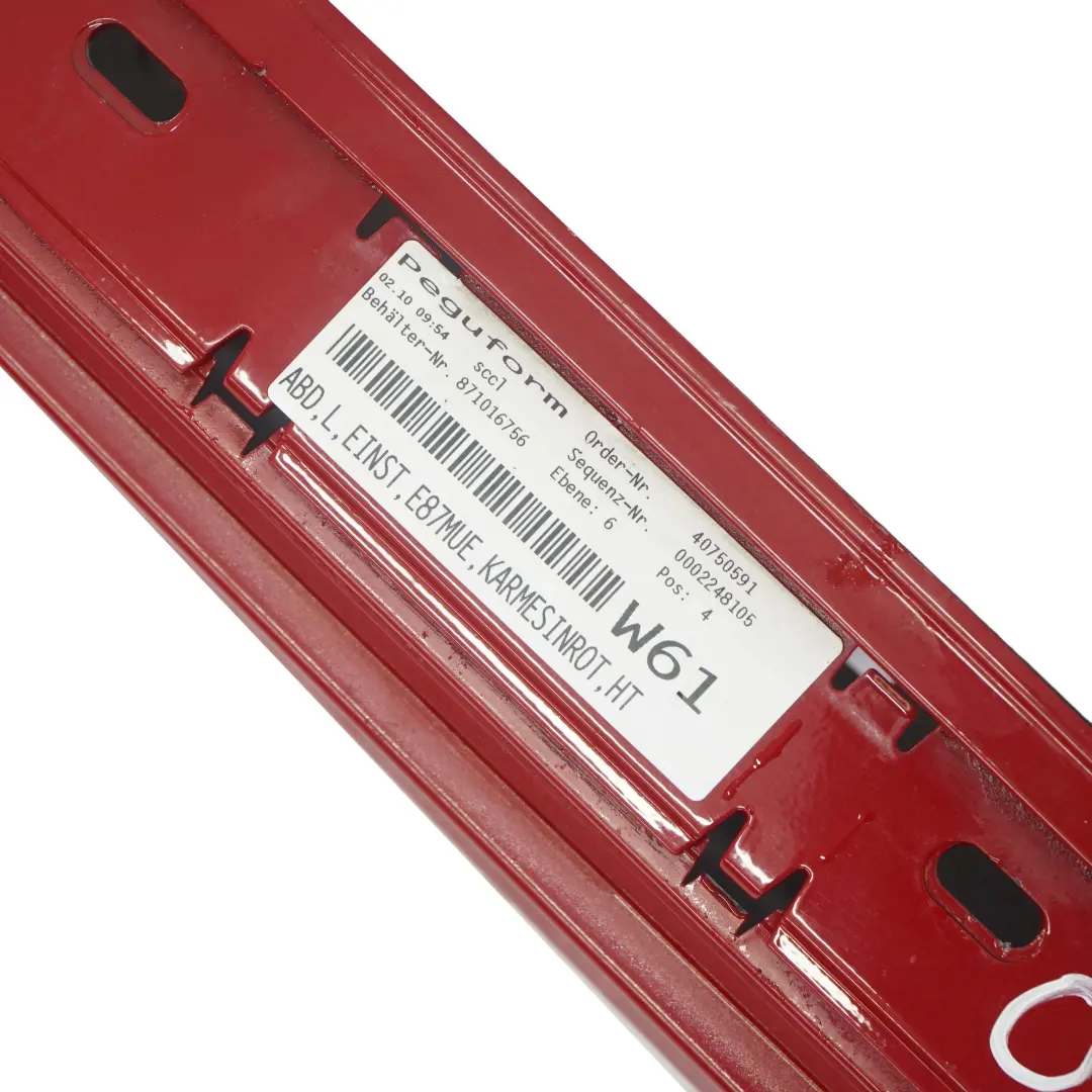 Bas de Porte Couverture Seuil A Gauche Rouge Carmin Rouge A61 pour BMW E87 LCI à propos du numéro de pièce 51770036145 BMW E87 LCI Bas de Porte Couverture Seuil A Gauche Rouge Carmin Rouge A61 - SKU 0036145-KAR - Numéro de pièce 51770036145