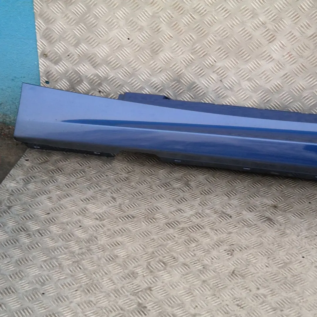 Schwellerleiste Blende Schweller links Montegoblau Blau für BMW 1 er E87 LCI mit Teilenummer 51770036145 BMW 1 er E87 LCI Schwellerleiste Blende Schweller links Montegoblau Blau - SKU 0036145-MTB1 - Teilenummer 51770036145