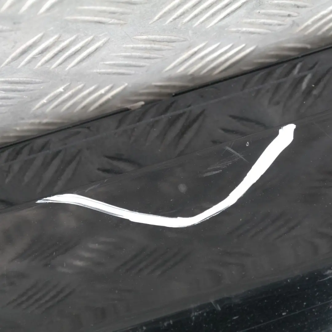 BMW E87 LCI E87N Faldón lateral izquierdo Schwarz 2 Negro II 668 - SKU 0036145-SCH13 - Número de pieza 36145