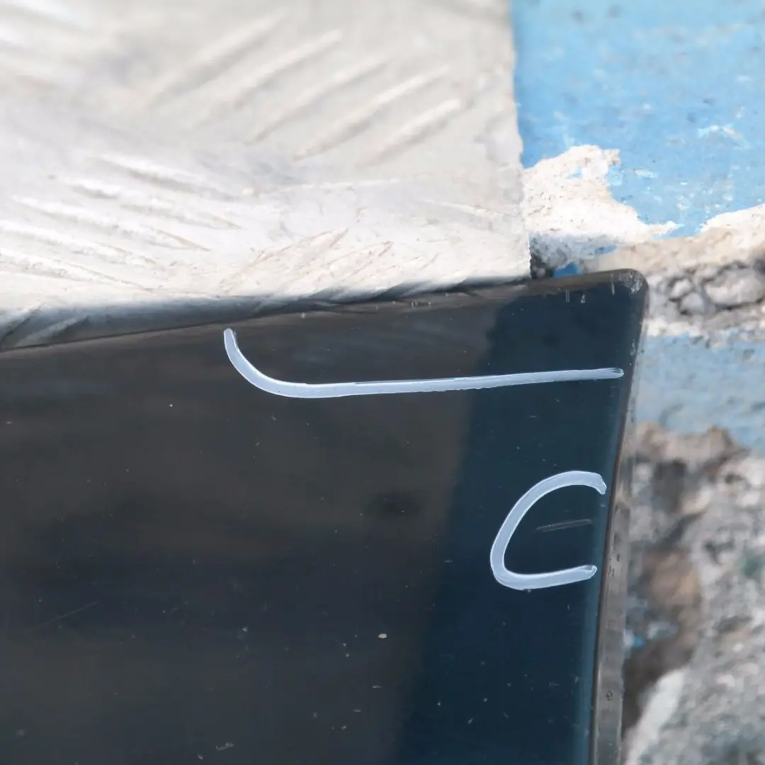 Sill Strip Side Skirt Left N/S Schwarz 2 - 668 to BMW E87 LCI E87N with Part number 36145 BMW E87 LCI E87N Sill Strip Side Skirt Left N/S Schwarz 2 - 668 - SKU 0036145-SCH3 - Part number 36145