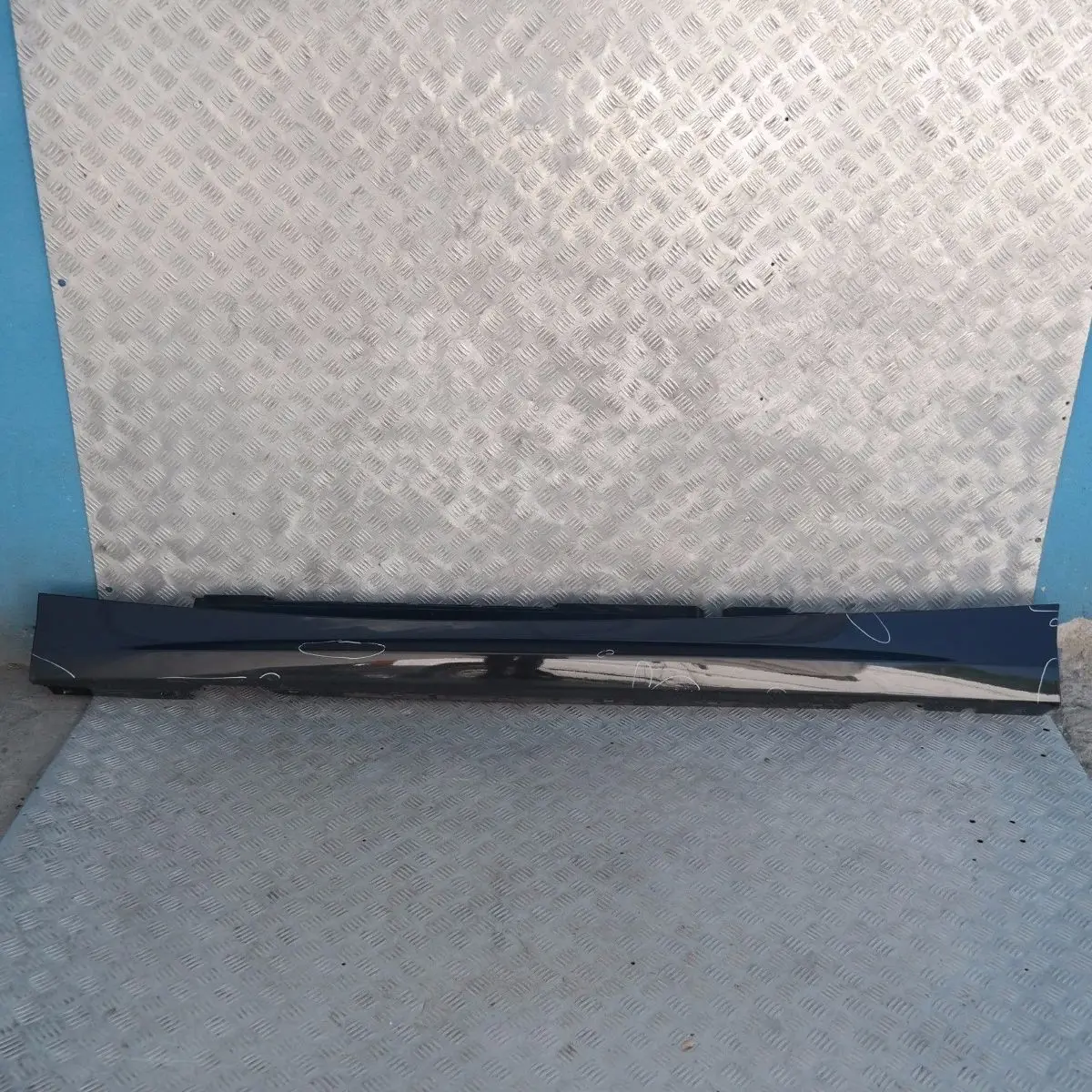 BMW E87 LCI E87N Umbral Listón Faldón Lateral Izquierdo Schwarz 2 Negro II 668