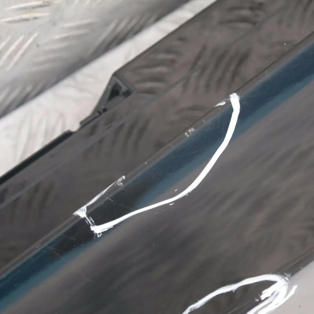 BMW E87N LCI Bas de Porte Couverture Seuil Gauche de Coloris Noir - SKU 0036145-SCH7 - Numéro de pièce 51770036145