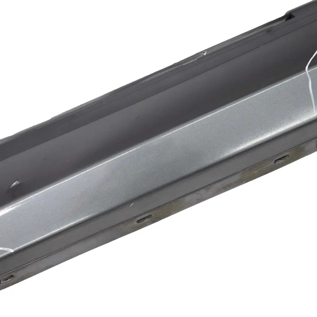Schwellerleiste Blende Schweller Links Sparkling Graphite - A22 für BMW E87 LCI mit Teilenummer 0036145 BMW E87 LCI Schwellerleiste Blende Schweller Links Sparkling Graphite - A22 - SKU 0036145-SG5 - Teilenummer 0036145