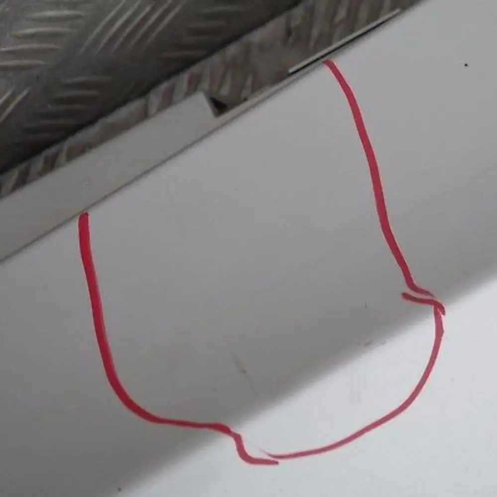 BMW E87 LCI Bas de Porte Iris Seuil A Gauche - SKU 0036145-TS11 - Numéro de pièce 36145