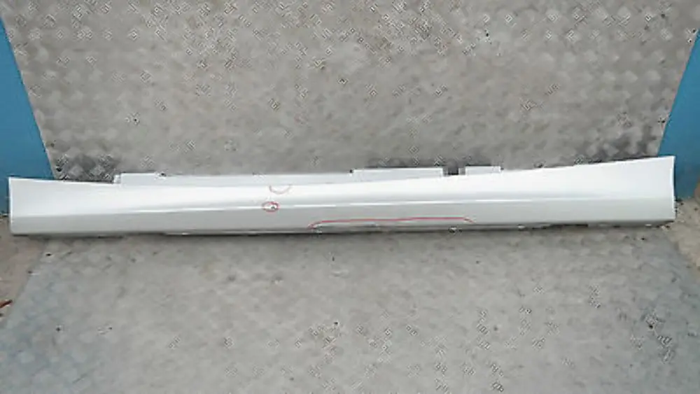 BMW E87N LCI Sill strip side skirt left N/S Titansilber Metallic - 354 - SKU 0036145-TS2 - Part number 51770036145