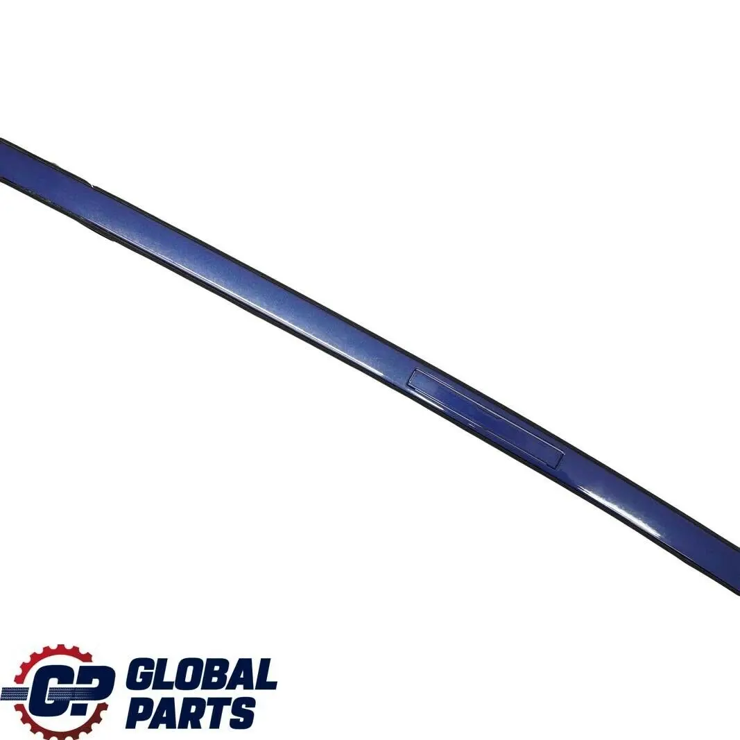 Derecho O / S Techo Moldura Barandilla Canalon Trim Le Mans Blau Azul para BMW E82 con número de pieza 0036150 BMW E82 Derecho O / S Techo Moldura Barandilla Canalon Trim Le Mans Blau Azul - SKU 0036150-LMB - Número de pieza 0036150