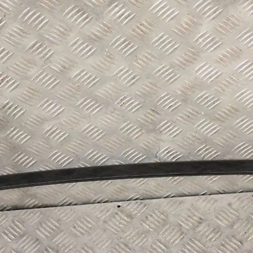 Right O/S Roof Moulding Railing Gutter Trim Black Sapphire 475 to BMW 1 Series E82 with Part number 0036150 BMW 1 Series E82 Right O/S Roof Moulding Railing Gutter Trim Black Sapphire 475 - SKU 0036150-BS - Part number 0036150