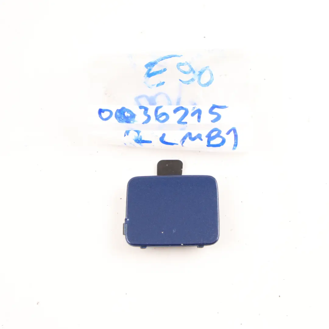 Kappe Deckel Abdeckung Heckschürze M-Paket Le Mans Blau 381 7906493 für BMW 3 er E90 mit Teilenummer 0036215 BMW 3 er E90 Kappe Deckel Abdeckung Heckschürze M-Paket Le Mans Blau 381 7906493 - SKU 0036215-LMB1 - Teilenummer 0036215