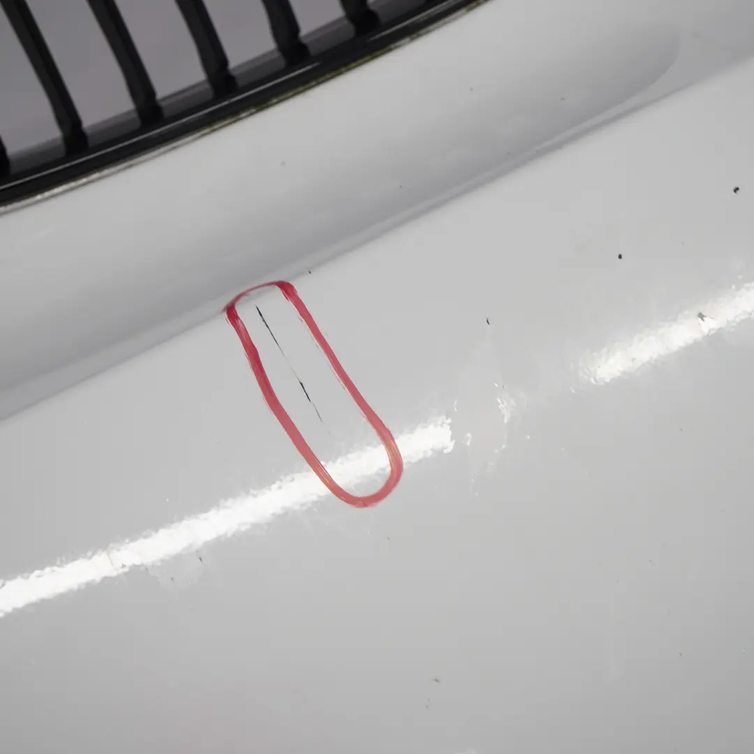 Zderzak Przedni M-Pakiet Alpinweiss do BMW E82 E88 o numerze 8057506 BMW E82 E88 Zderzak Przedni M-Pakiet Alpinweiss - SKU 8057506-AW - Numer Części 8057506