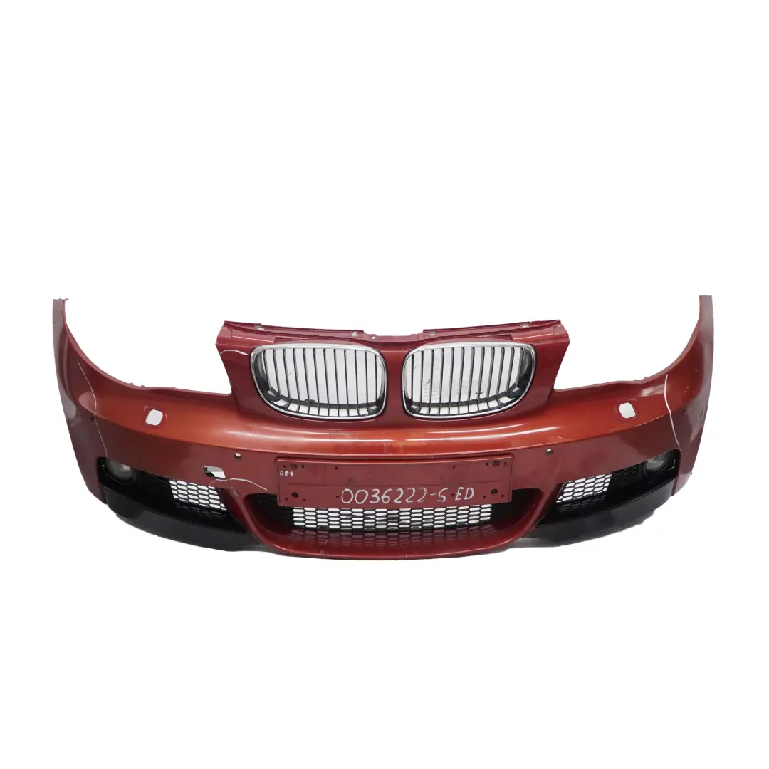 Paket Stossfänger Vorn Sedonarot Sedona Rot - A79 für BMW 1 E82 E88 M Sport mit Teilenummer 0036219 BMW 1 E82 E88 M Sport Paket Stossfänger Vorn Sedonarot Sedona Rot - A79 - SKU 0036222-SED - Teilenummer 0036219