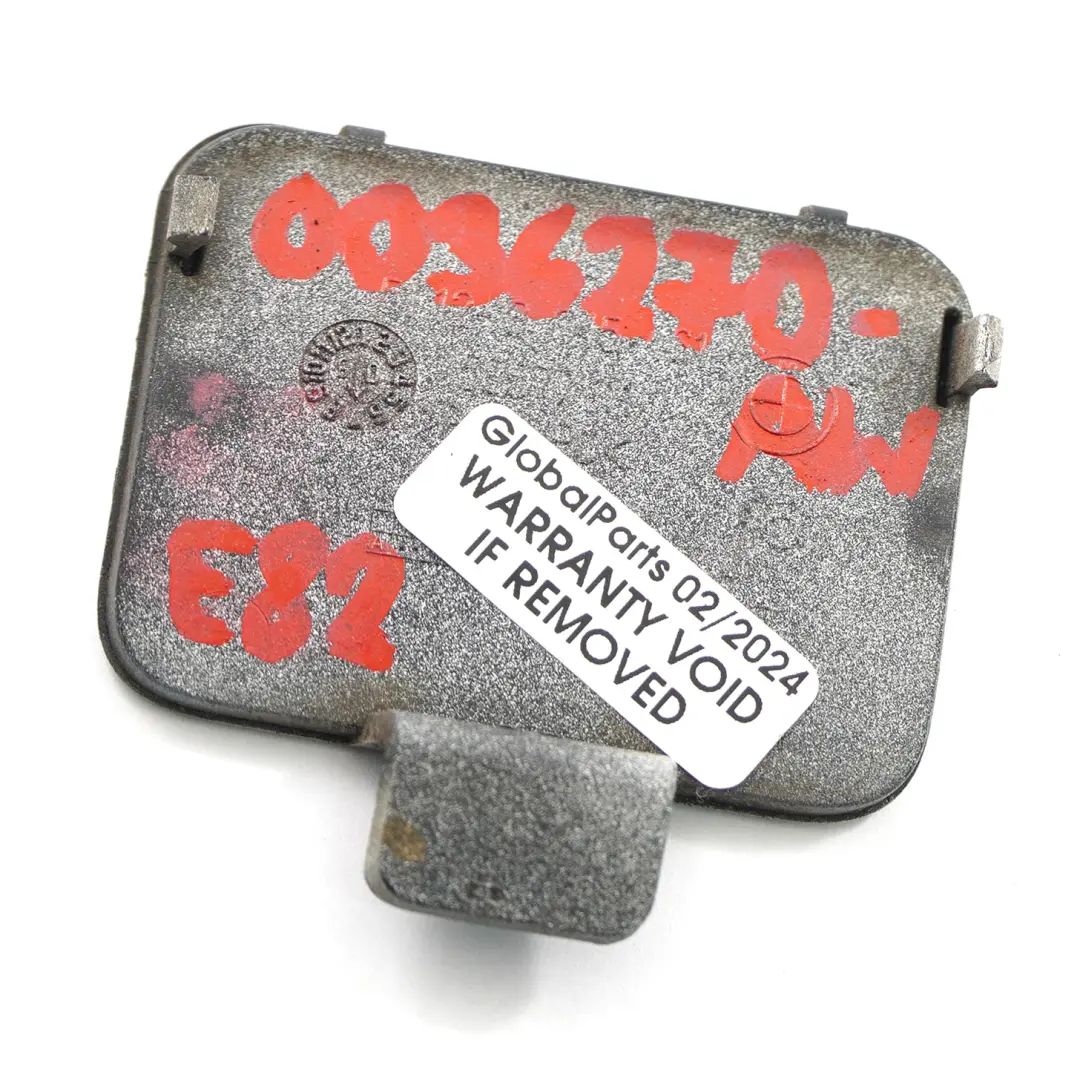  Towing Eye BMW E82 E88 Couvercle de pare-chocs arrière Alpinweiss 3 300 8045461 - SKU 0036270-AW - Numéro de pièce 0036270