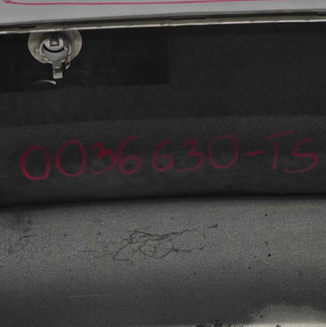 Zderzak Tylny Tył PDC Titansilber do BMW E82 E88 o numerze 0036630 BMW E82 E88 Zderzak Tylny Tył PDC Titansilber - SKU 0036630-TS - Numer Części 0036630