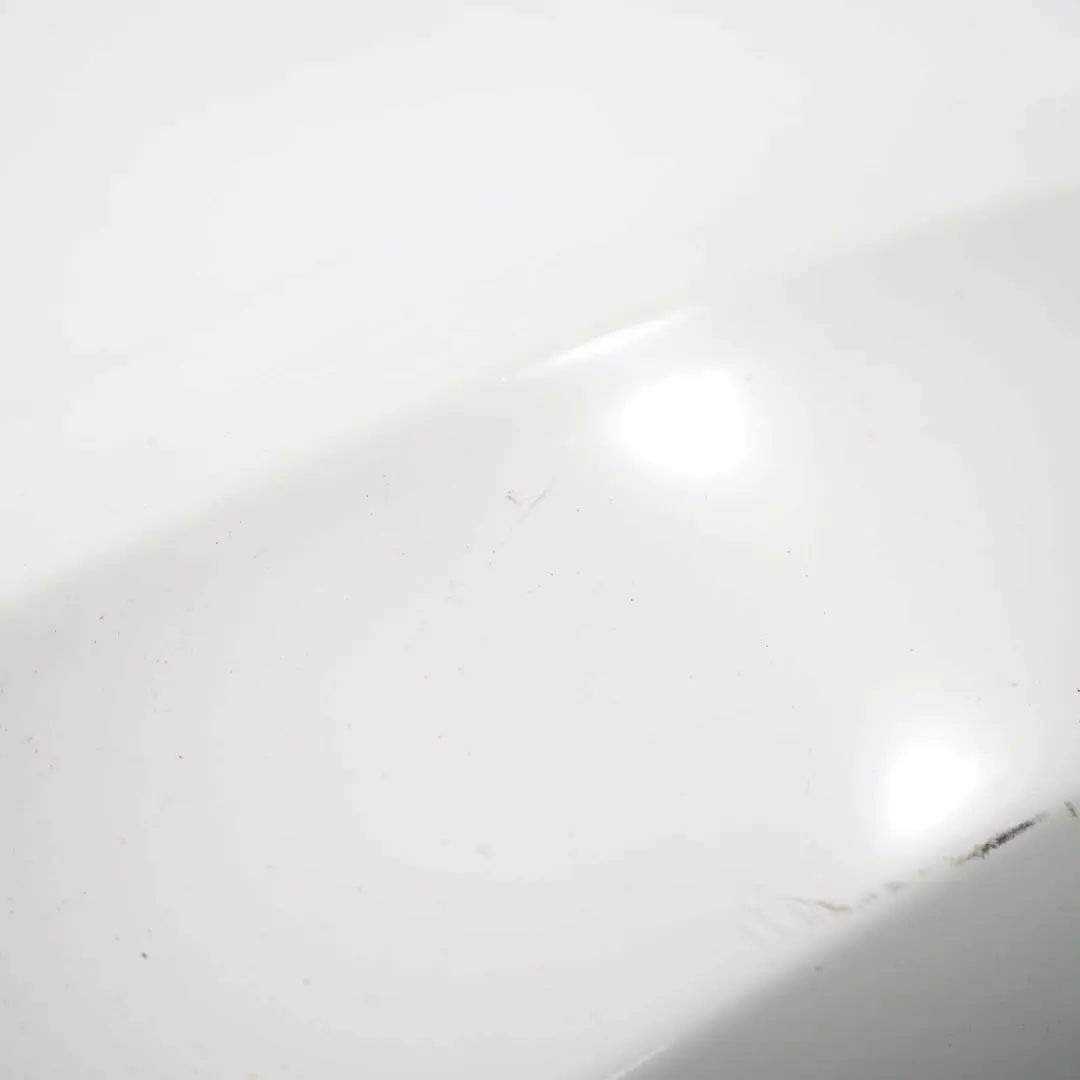 Osłona Obudowa Ousterka Prawa do BMW E90 E91 LCI o numerze 0036828 BMW E90 E91 LCI Osłona Obudowa Ousterka Prawa - SKU 0036828-AW1 - Numer Części 0036828