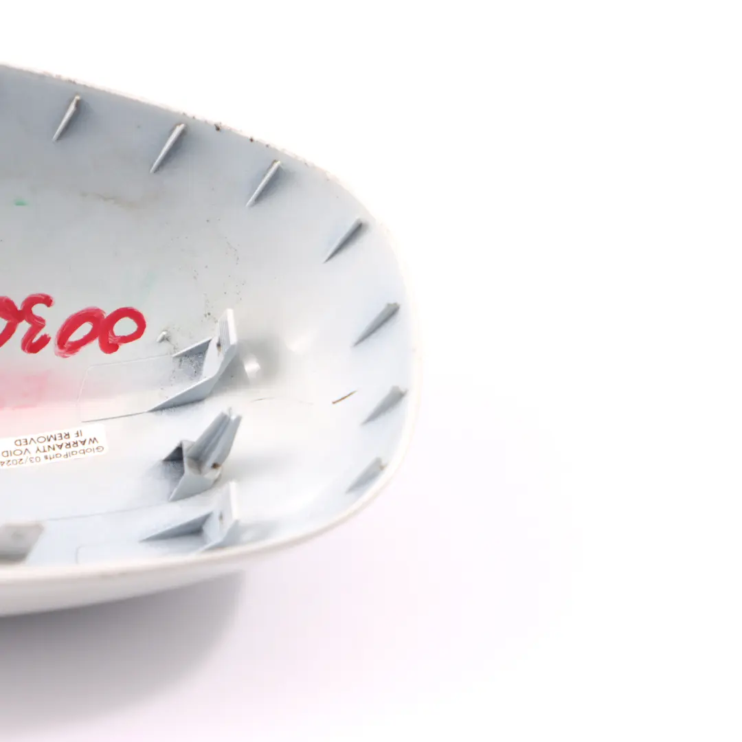 Capot droit de rétroviseur Alpinweiss Blanc - 300 pour BMW E90 E91 LCI à propos du numéro de pièce 0036828 BMW E90 E91 LCI Capot droit de rétroviseur Alpinweiss Blanc - 300 - SKU 0036828-AW4 - Numéro de pièce 0036828