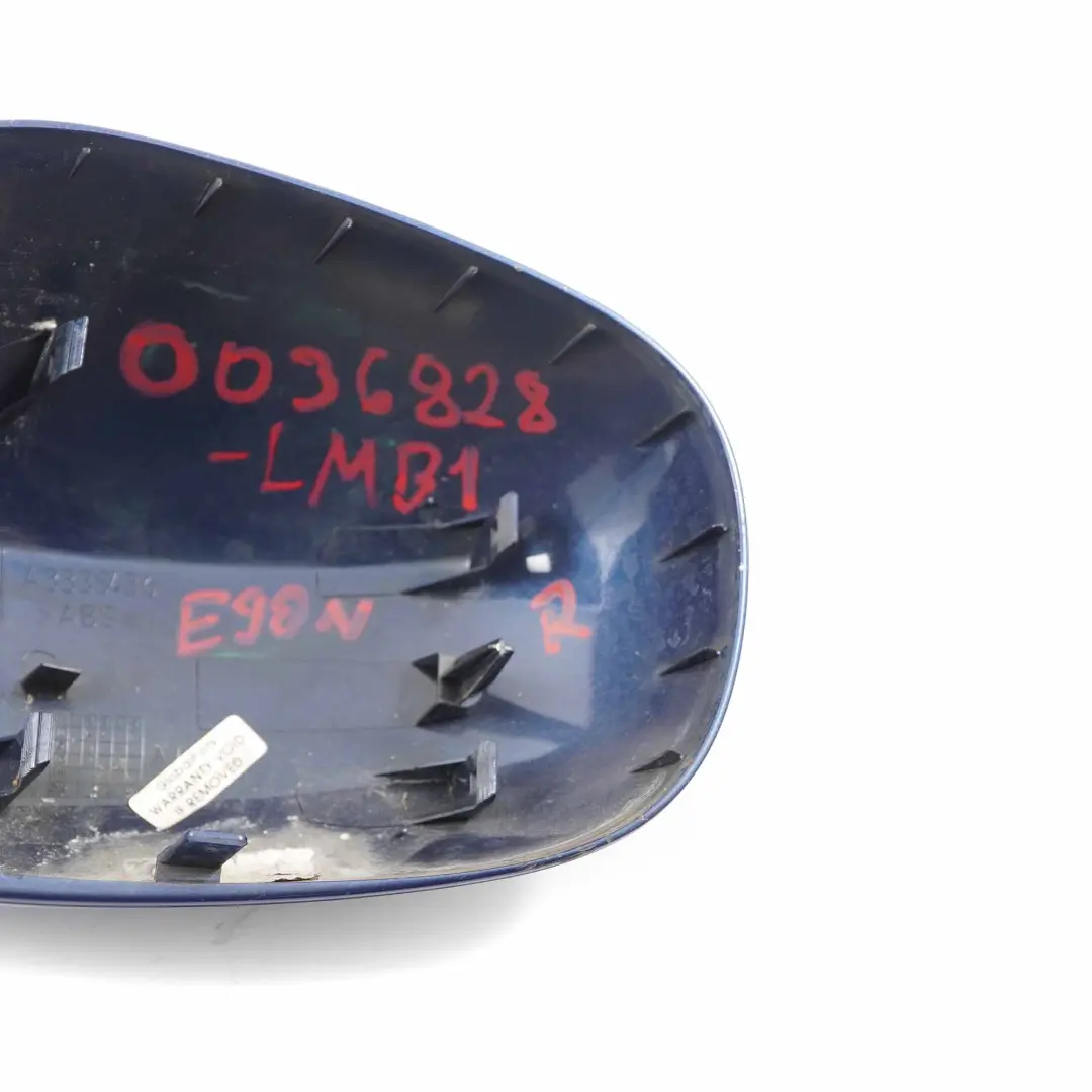 BMW E90 E91 LCI Tappo Copertura Destro Specchio Retrovisore Le Mans Blu - 381 - SKU 0036828-LMB1 - Numero di parte 0036828
