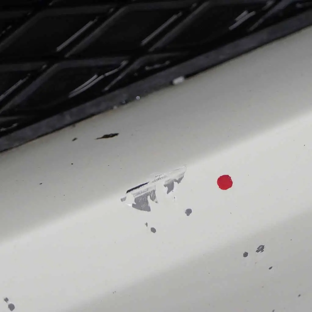 Zderzak Przedni Alpinweiss 3 - 300 do BMW E90 LCI o numerze 0036837 BMW E90 LCI Zderzak Przedni Alpinweiss 3 - 300 - SKU 0036837-AW2 - Numer Części 0036837